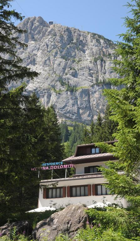 Residence Regina Delle Dolomiti Рокка-Пьеторе Номер фото